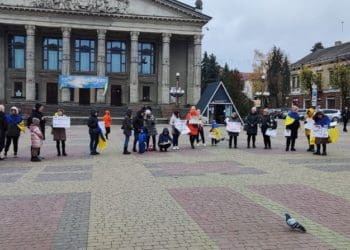 У Тернополі рідні вимагають демобілізувати військових, які вже півтора року на війні