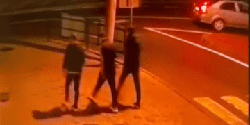 Хуліганів, які пошкодили футбольну сітку, розшукують у Тернополі