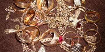 За грати відправили чоловіка, який обкрадав померлих у Тернополі