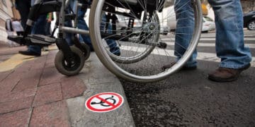 Тернополян просять вносити пропозиції у Концепцією зі створення безбар’єрного середовища