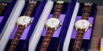 На подарункові годинники Тернопільська міськрада витратила понад 200 тисяч