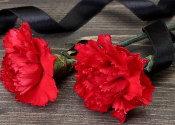 Жителі Заводської громади не можуть домогтися від голови облаштування кімнати смутку