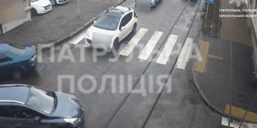 Одразу три протоколи склали на п’яну 58-річну водійку у Тернополі (Відео)