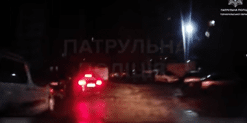 П’яний водій намагався втекти від патрульних вночі у Тернополі (Відео)