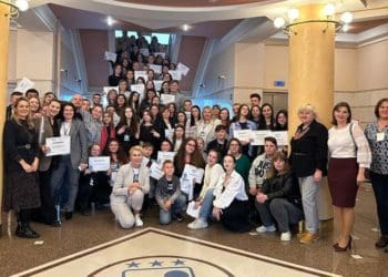 учні Тернопільського училища ресторанного сервісу у семінарі "Табір підприємництва"