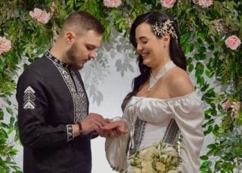 Приїхав з передової, щоб одружитися: у Тернополі військові створили сім’ю