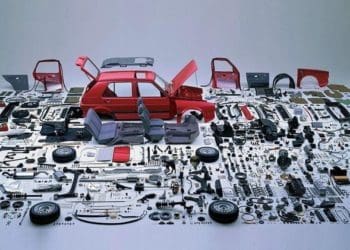 Чому варто купувати автозапчастини в інтернеті