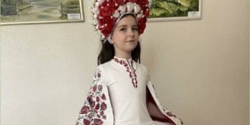 На конкурсі «Міні Міс Всесвіт» в Дубаї маленька тернополянка вразила журі національним костюмом