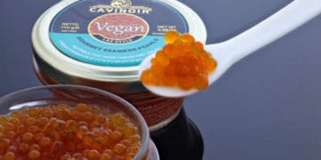 На полицях українських супермаркетів зʼявилася веганська ікра