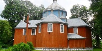 На Підгаєччині ремонтують унікальний деревний храм