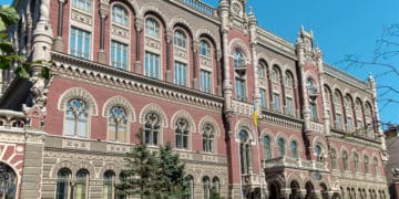 Нацбанк повідомив про другий етап пом’якшення валютних обмежень