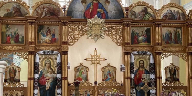 Крізь віки: Церква святих апостолів Петра і Павла у Буцневі під Тернополем