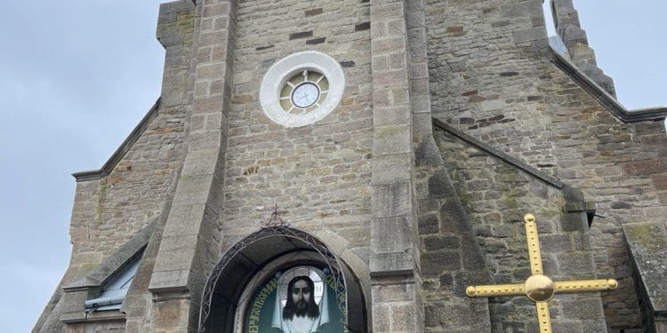 Крізь віки: Церква святих апостолів Петра і Павла у Буцневі під Тернополем