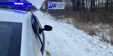 Тернопільські патрульні нагадують про місця про місця відстою та стоянки для вантажівок