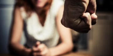 На Лановеччині батька п’ятьох дітей судили за домашнє насильство