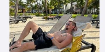 Краян обурили фото з закордонного відпочинку працівника тернопільського РТЦК