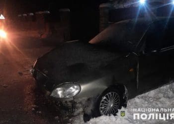 Врізалась у паркан і пропонувала хабар поліцейським п’яна водійка у Скориківській громаді