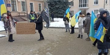 У Тернополі вимагали збільшити фінансування ЗСУ у бюджеті на 2024 рік