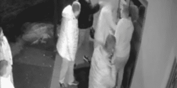 У Тернополі розшукують невідомих, які побили чоловіка