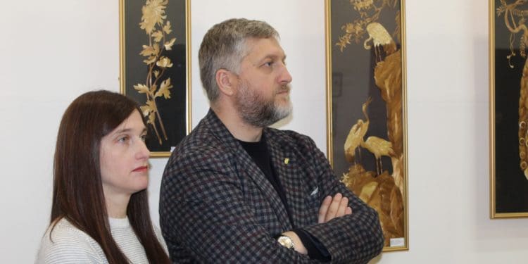 В Тернопільському обласному краєзнавчому музеї відкрився мистецький проєкт майстрів Петра Левицького та Юлії Сватко