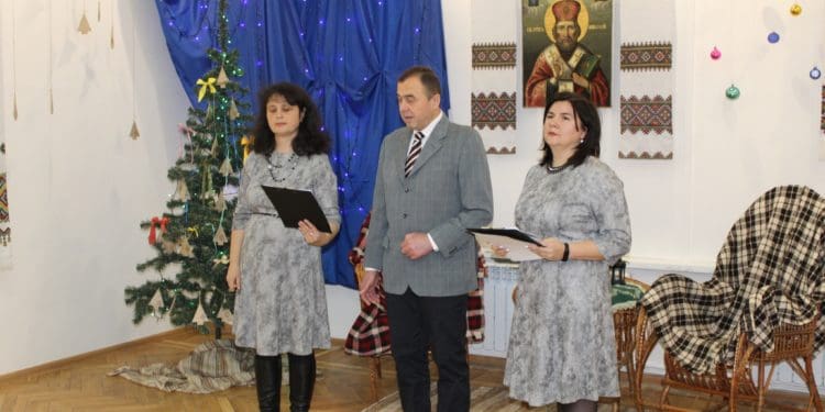 В Тернопільському обласному краєзнавчому музеї відкрився мистецький проєкт майстрів Петра Левицького та Юлії Сватко