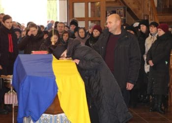 В останню путь провели 28-річного захисника Назара Гірняка у Золотопотіцькій громаді