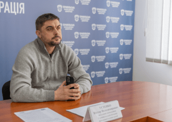 Премії, доплати, надбавки, допомога на оздоровлення: за що і скільки отримали заступники і радники Труша