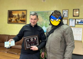 Народний депутат з Тернопільщини Микола Люшняк отримав почесний нагрудний знак від Залужного