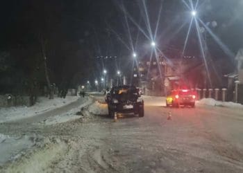 Переходячи дорогу у непризначеному місці під колеса авто потрапили дві жительки Тернопільщини