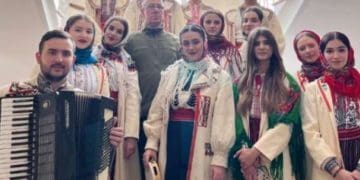 Студенти ЗУНУ з колядками та подарунками відвідали поранених захисників