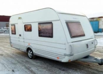 «Українська команда» Тернопільщини передала артилеристам штабний причіп