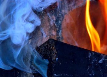 Тернопільщині родичі знайшли 85-річного чоловіка без свідомості через отруєння