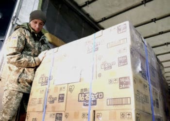 Київ передав військовим на передову 100 тисяч грілок для тіла, які столиця залучила від іноземних партнерів, - Кличко