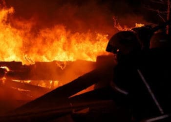 Чоловіка рятували під час пожежі у Підгаєцькій громаді