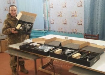 Перші у новому році дрони передала військовим Збаразька громада