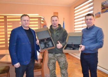 Військовий і депутат Тернопільської облради отримав від колег дрони