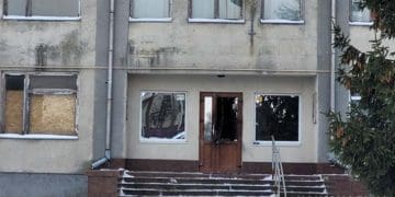 затримали чоловіка, який нібито підірвав двері Білокриницької селищної ради