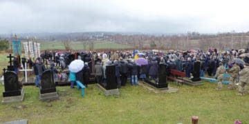 Шумська громада провела в останню путь відважного патріота, захисника Юрія Палія