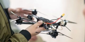 Створюйте FPV-дрон удома — долучайтеся до знищення ворогів власноруч