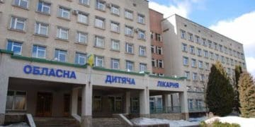 У Тернопільській обласній дитячій лікарні пацієнти купують медичні засоби, які мають бути безкоштовними