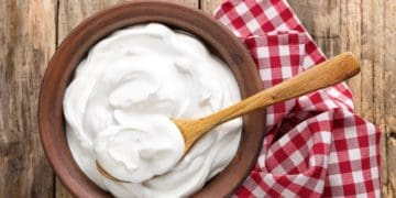 Рецепт приготування густої та жирної сметани в домашніх умовах