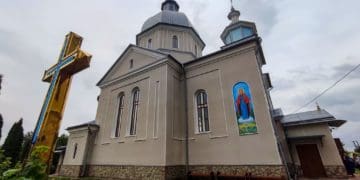 Небайдужих просять допомогти зібрати гроші на поновлення розписів церкви у селі Шманьківці