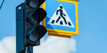 У Тернополі чотири світлофори зробили зручнішими для людей з порушенням зору