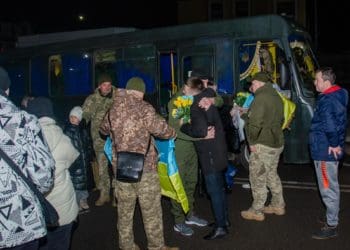Чекали майже два роки: на Тернопільщину повернулися військові, звільнені раніше з полону