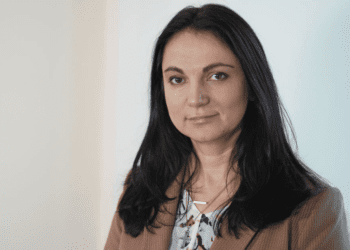 Ганна Гопко: «Ми хочемо виграти війну чи хтось у владі боїться перемоги України?»