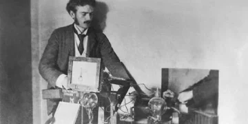 Вихідець з Тернопільщини Іван Пулюй, ректор Празької політехніки, винайшов X-промені