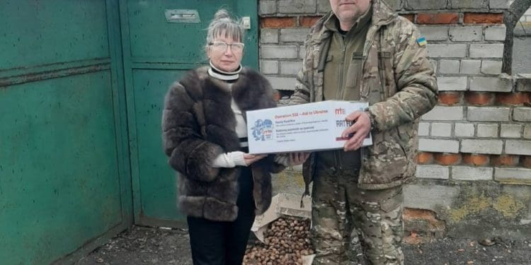 Продуктові бокси від тернопільського БФ отримують жителі прикордонних населених пунктів