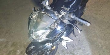 Катання без шоломів на мотоциклі завершилась серйозними травмами для водія і пасажира у Колиндянах