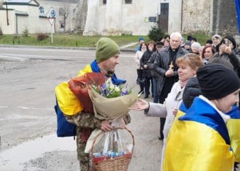 Підгаєцька громада тепло зустрічала вдома воїна, який повернувся з полону