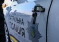 П’яний житель Товстенської громади кинув в авто патрульних три тисячі грн